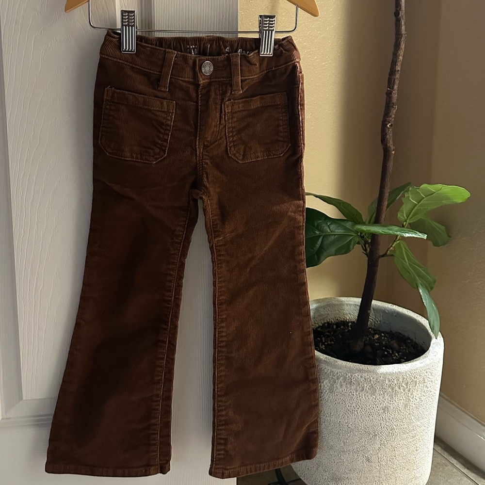 Like new- Gap Brown Kids Corduroy Pants Flares- 4t